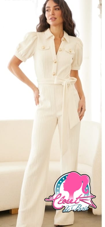 Jumpsuit cremita botones dorados