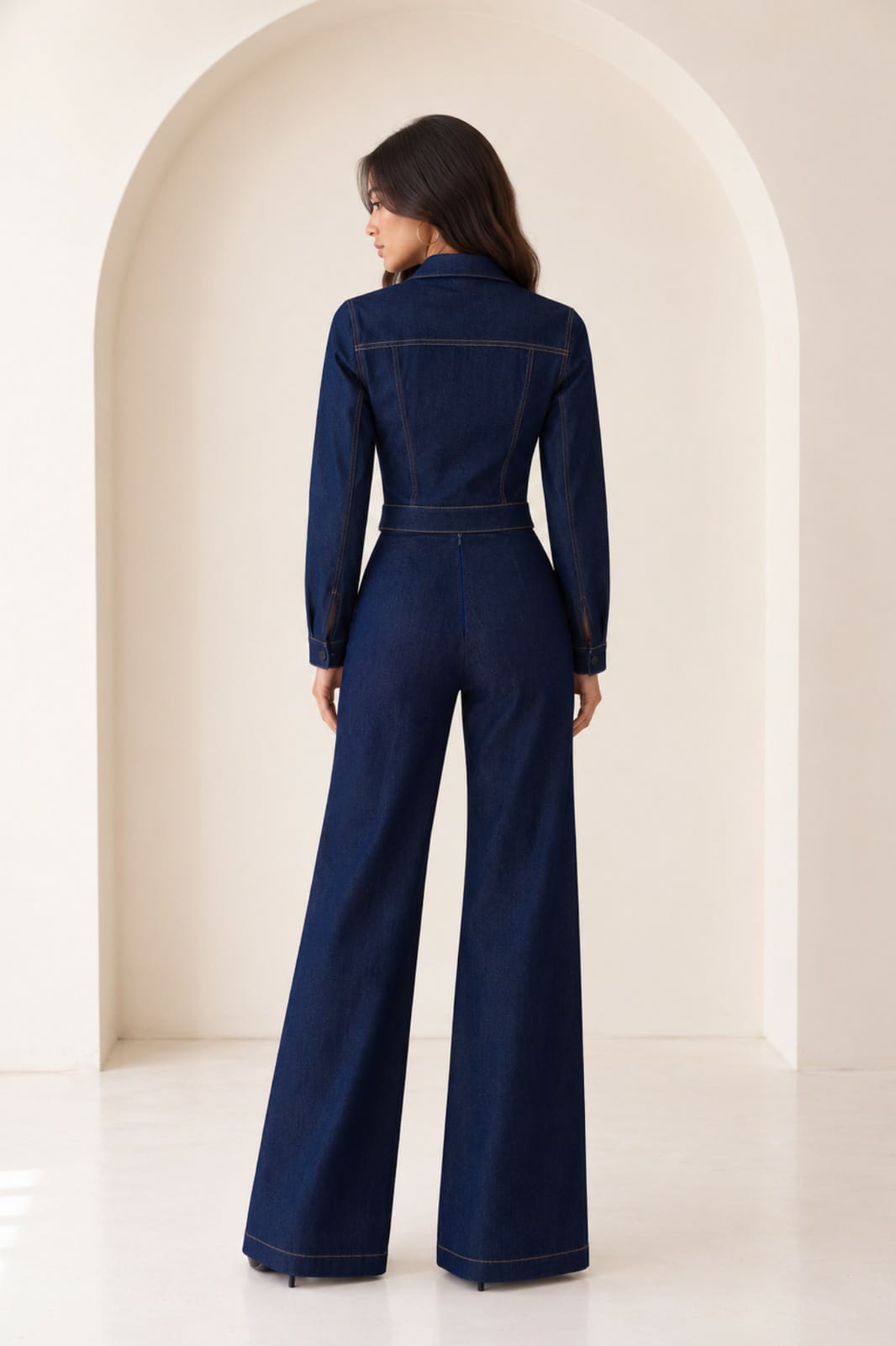 Conjunto Amélie azul oscuro de dos piezas, vista de frente