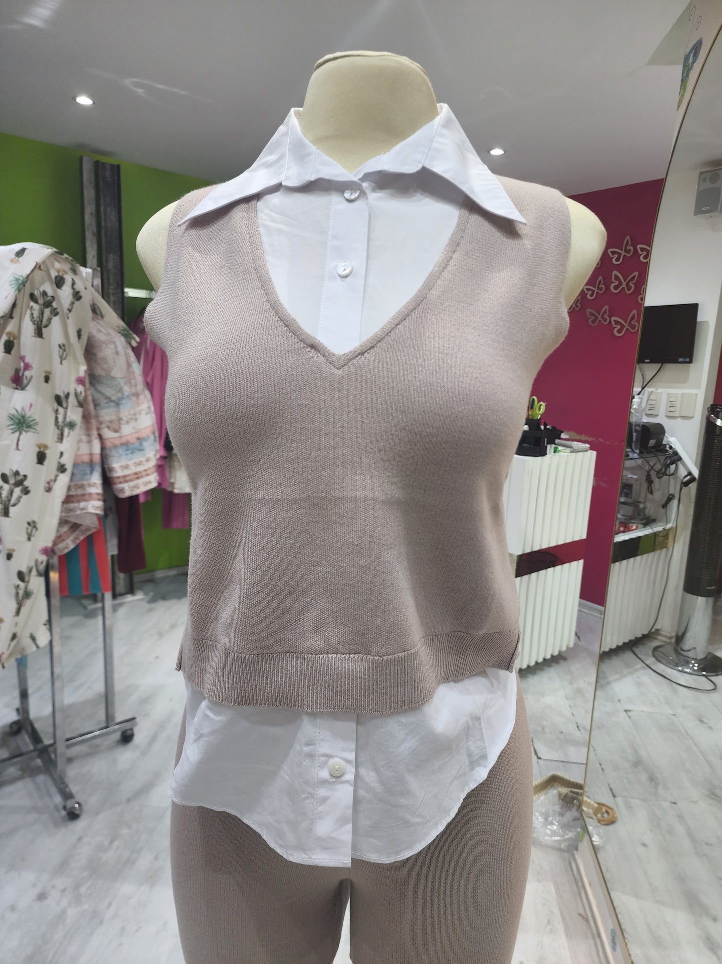 Conjunto doble blusa y pantalón BEIGE