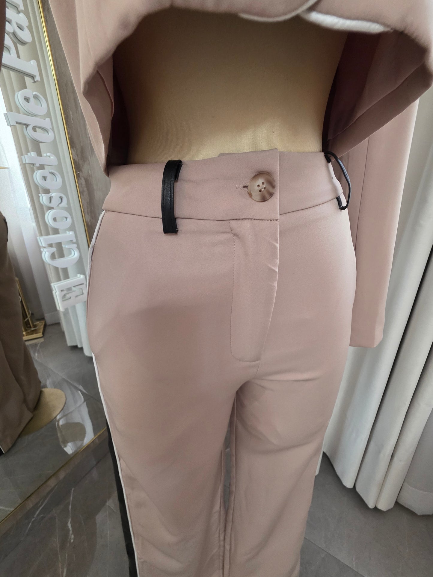 Conjunto beige manga larga saco corto