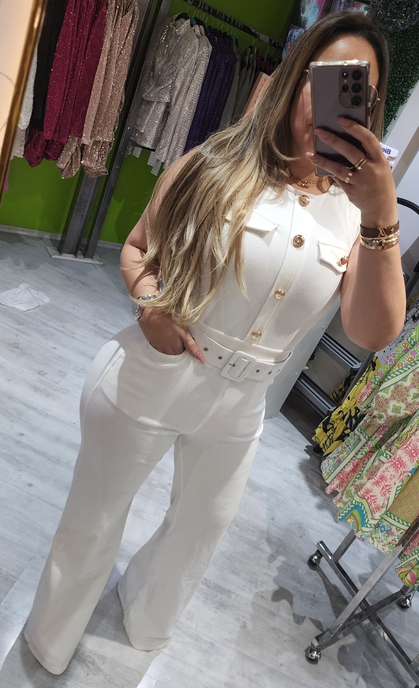 Jumpsuit blanco botones dorados s/manga