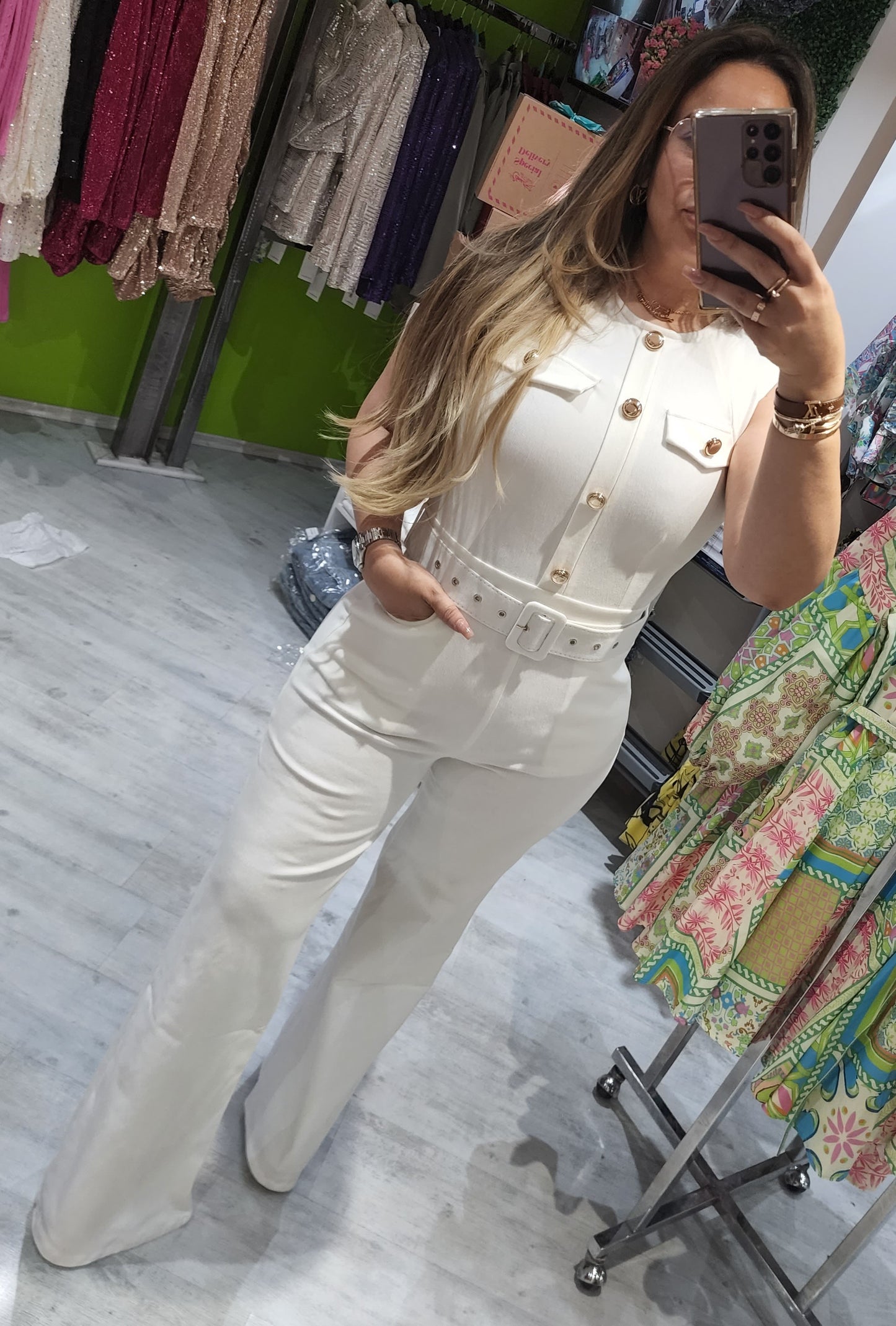 Jumpsuit blanco botones dorados s/manga