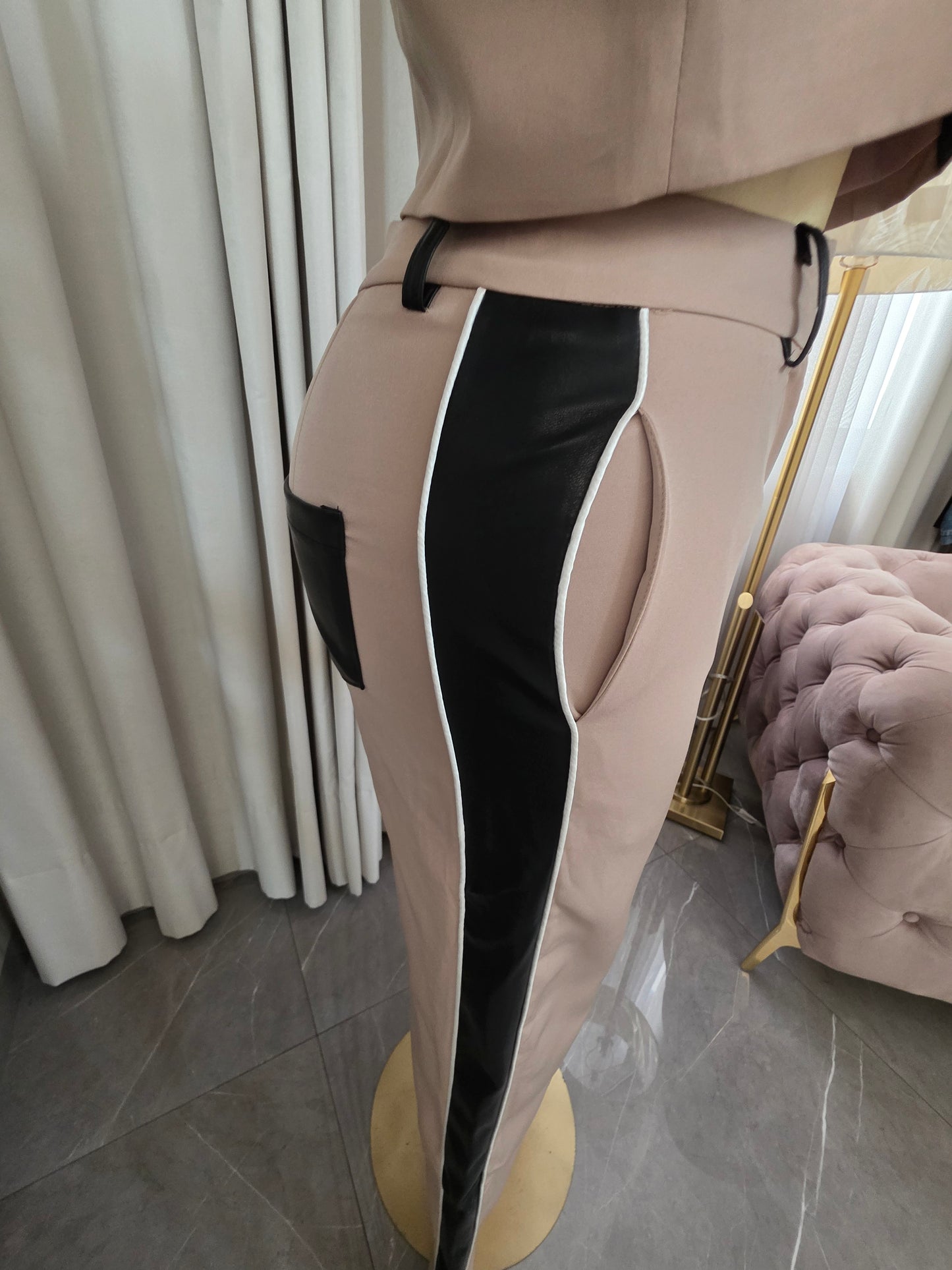 Conjunto beige manga larga saco corto