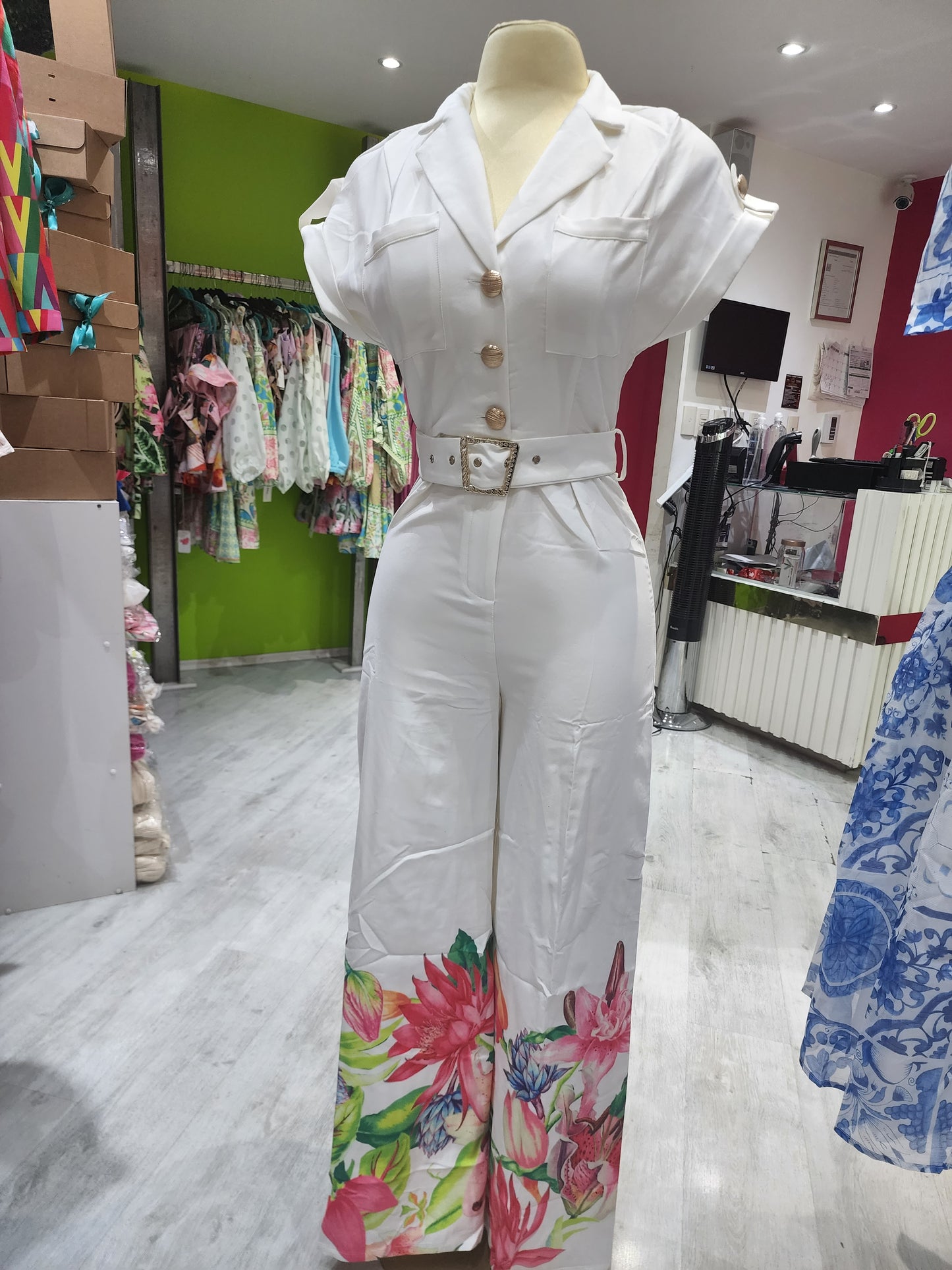 Jumpsuit blanco flores